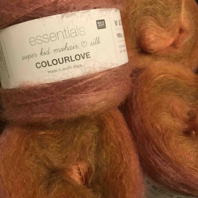 Essentials Super Kid Mohair - Loves Silk Colourlove