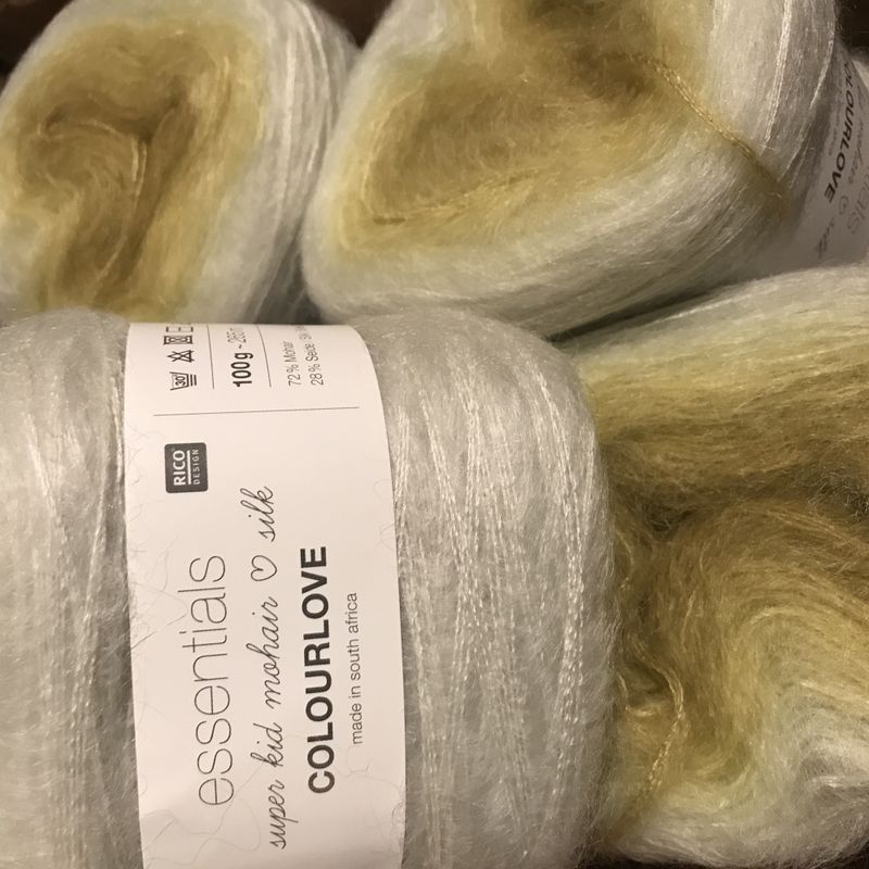 Essentials Super Kid Mohair - Loves Silk Colourlove